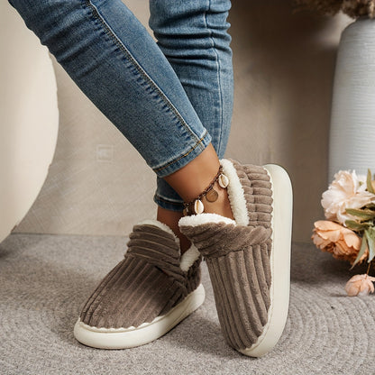 MILA | FLEECE-LINED WINTER SLIPPERS